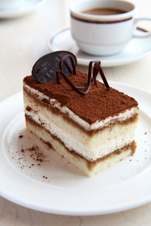 Tiramisu Coffee Cake: Irresistible Delight Recipe